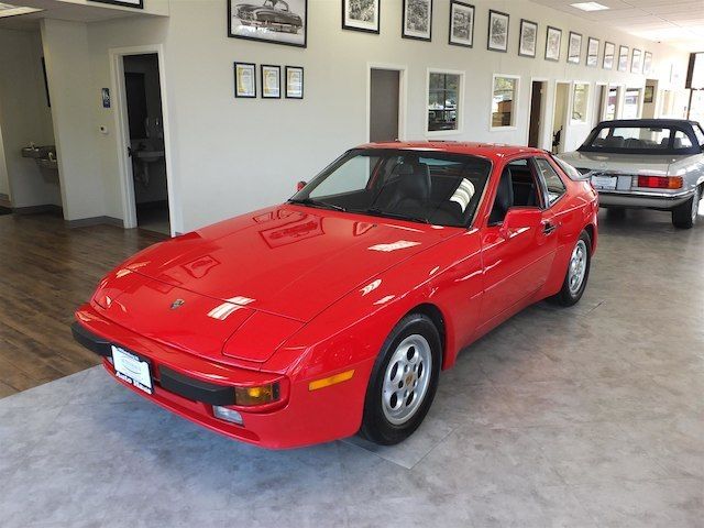 1987 PORSCHE 944 S - LOOKS/RUNS/DRIVES EXCELLENT! RARE PORSCHE! RARE CONDITION! 1987 Porsche 944