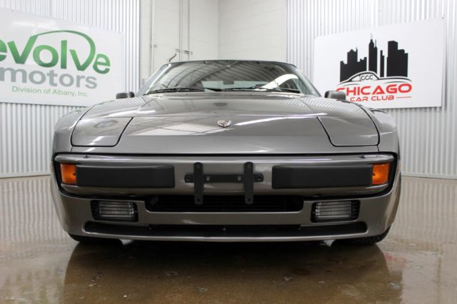 1987 Porsche 944 S