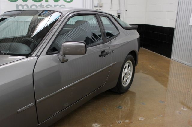 1987 Porsche 944 S - photo 11