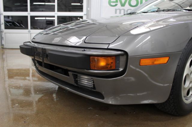1987 Porsche 944 S - photo 6