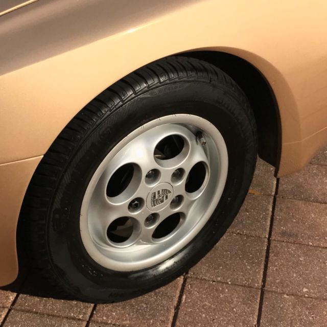 1987 Porsche 944 STD - photo 9