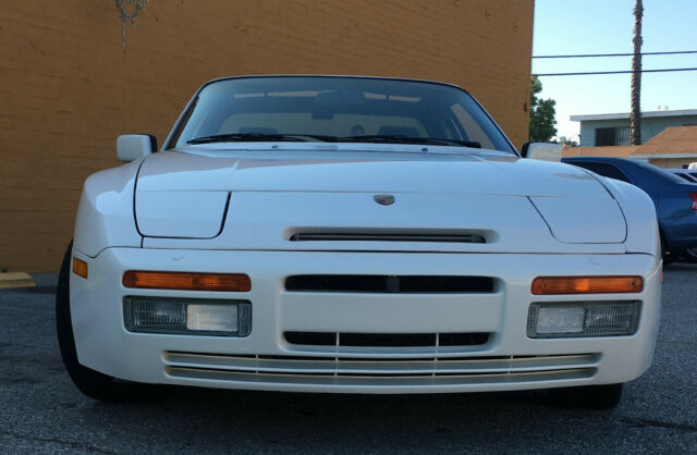 1987 Porsche 944 - photo 8