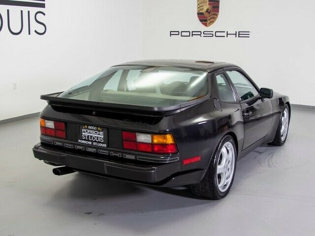 1987 Porsche 944 Turbo - photo 6
