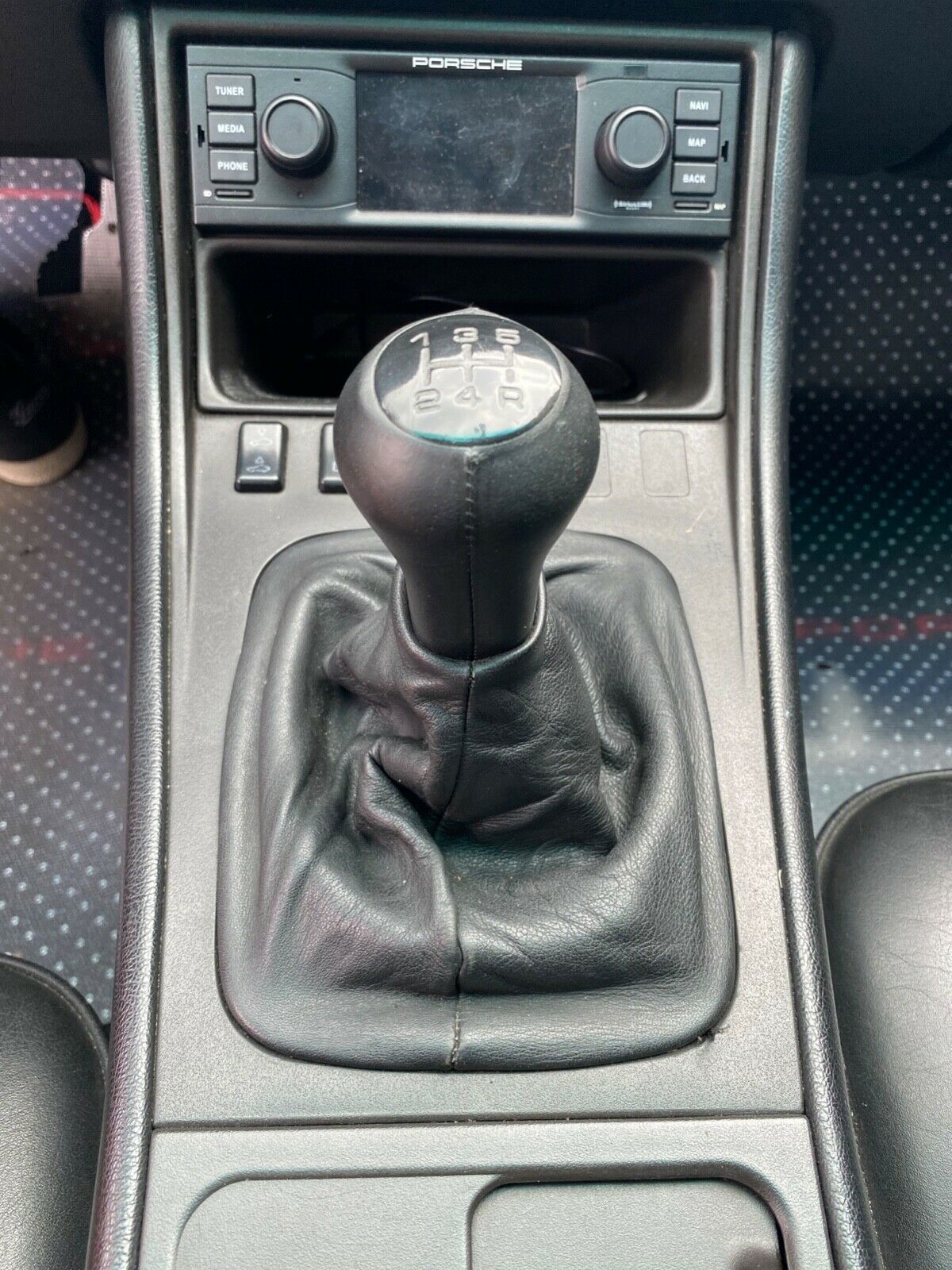 1987 Porsche 944 - photo 10