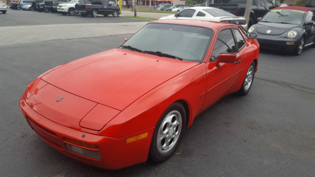 1987 Porsche 944 - photo 3