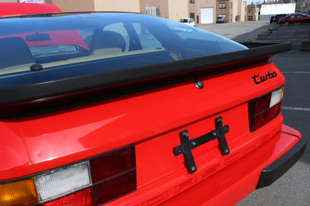 1987 Porsche 944 TURBO - photo 4