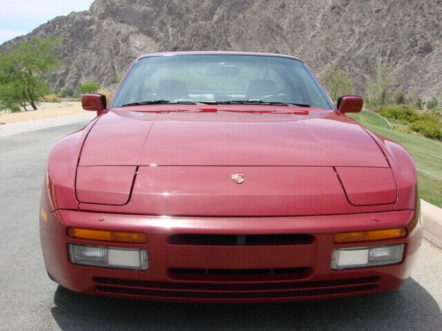 1987 Porsche 944 - photo 2