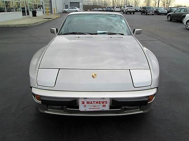 1987 Porsche 944 - photo 2