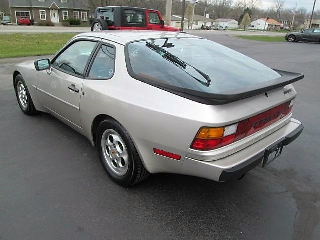 1987 Porsche 944 - photo 4