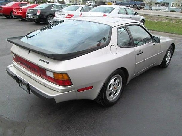 1987 Porsche 944 - photo 6