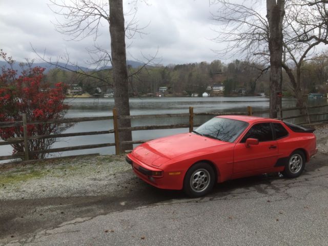1987 Porsche 944S 1987 Porsche 944