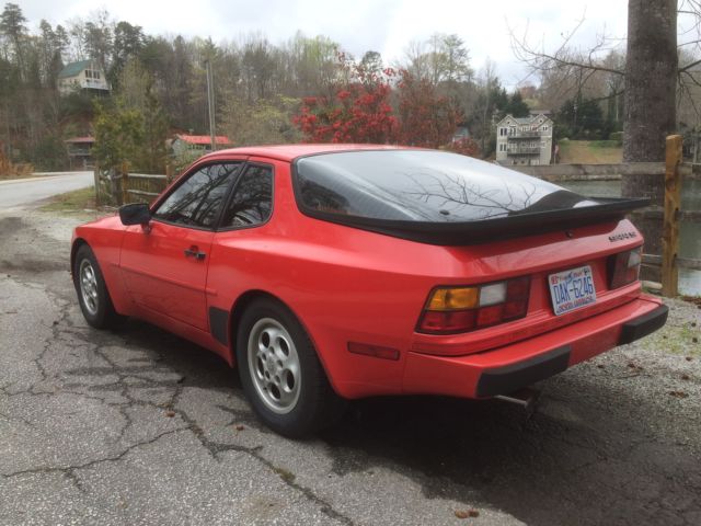 1987 Porsche 944 - photo 3