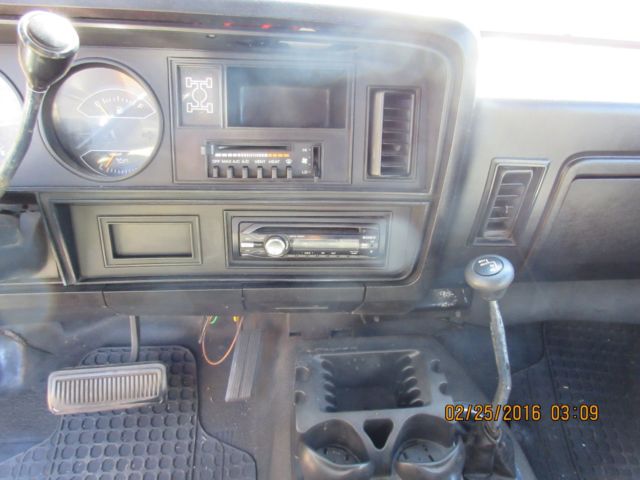 1987 Dodge Ramcharger - photo 10