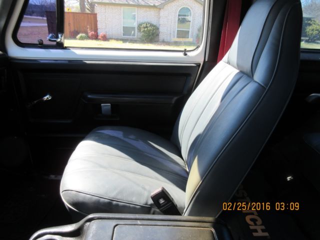 1987 Dodge Ramcharger - photo 11