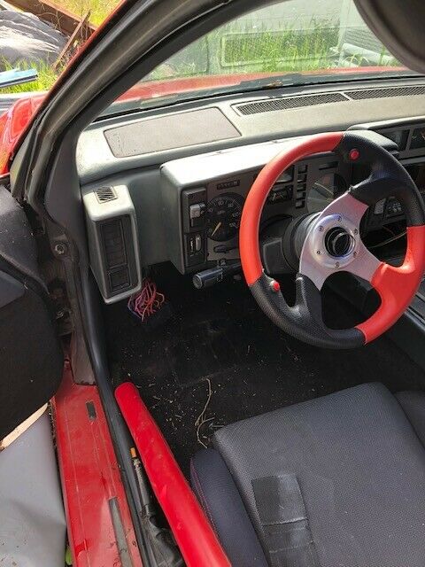 1987 Pontiac Fiero - photo 3