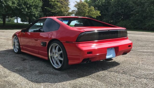 1987 Pontiac Fiero GT - photo 6