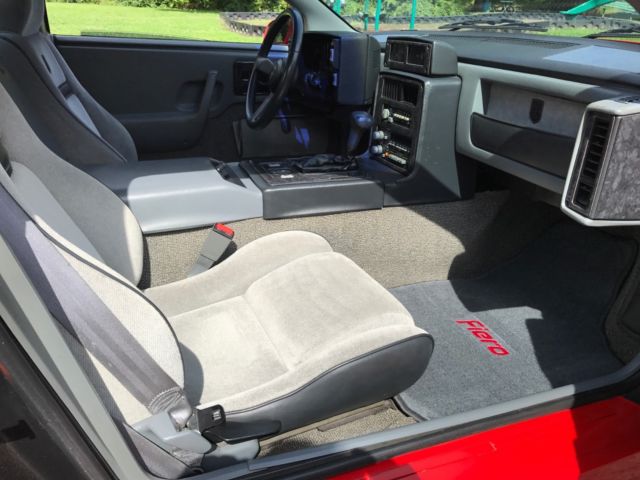 1987 Pontiac Fiero GT - photo 9