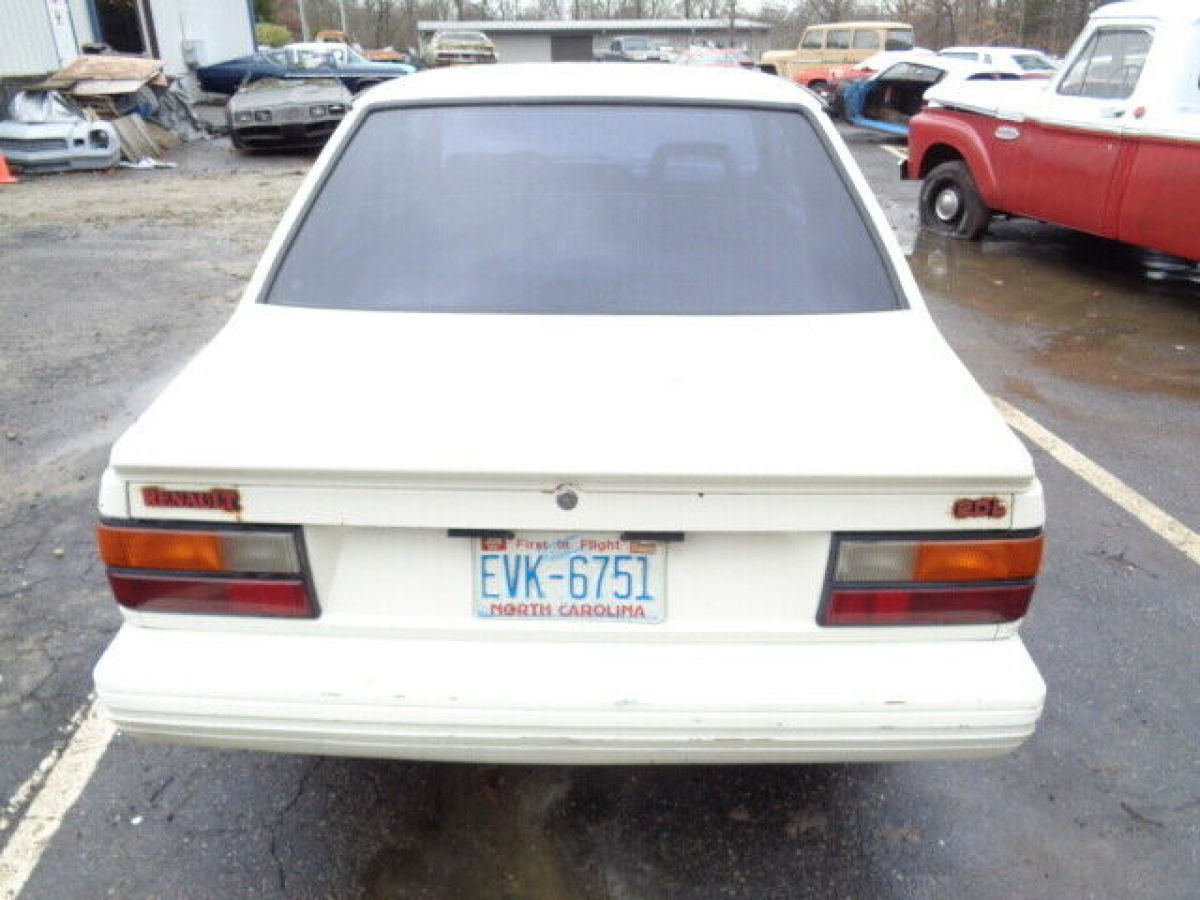 1987 Renault GTA - photo 5