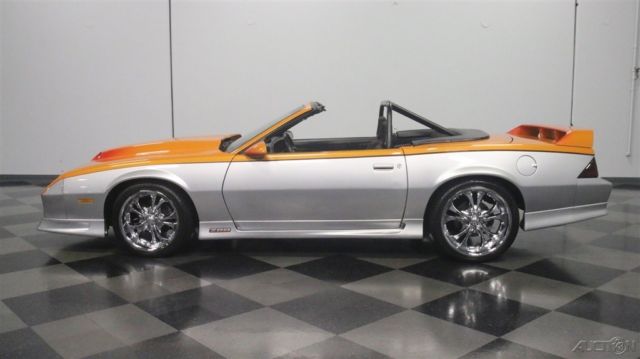 1987 Chevrolet Camaro Restomod - photo 2