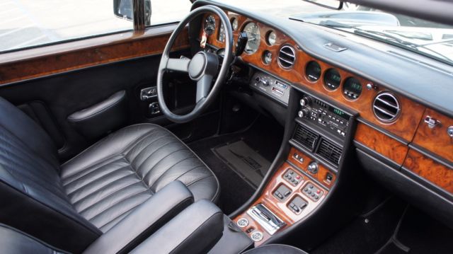 1987 Rolls-Royce Corniche II Base Convertible 2-Door - photo 10