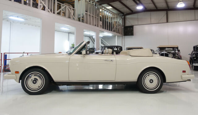 1987 Rolls-Royce Corniche II Convertible - photo 5