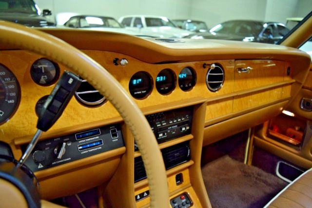 1987 Rolls-Royce Corniche - photo 13