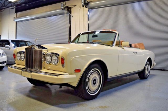 1987 Rolls-Royce Corniche - photo 2