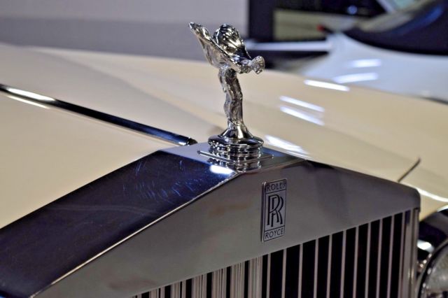 1987 Rolls-Royce Corniche - photo 10
