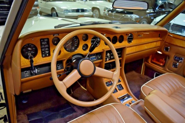 1987 Rolls-Royce Corniche - photo 12