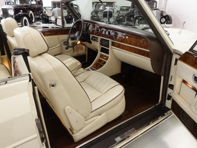 1987 Rolls-Royce Corniche II Convertible - photo 12