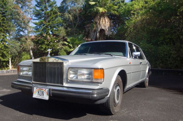1987 Rolls-Royce Silver Spirit/Spur/Dawn LWB - photo 2