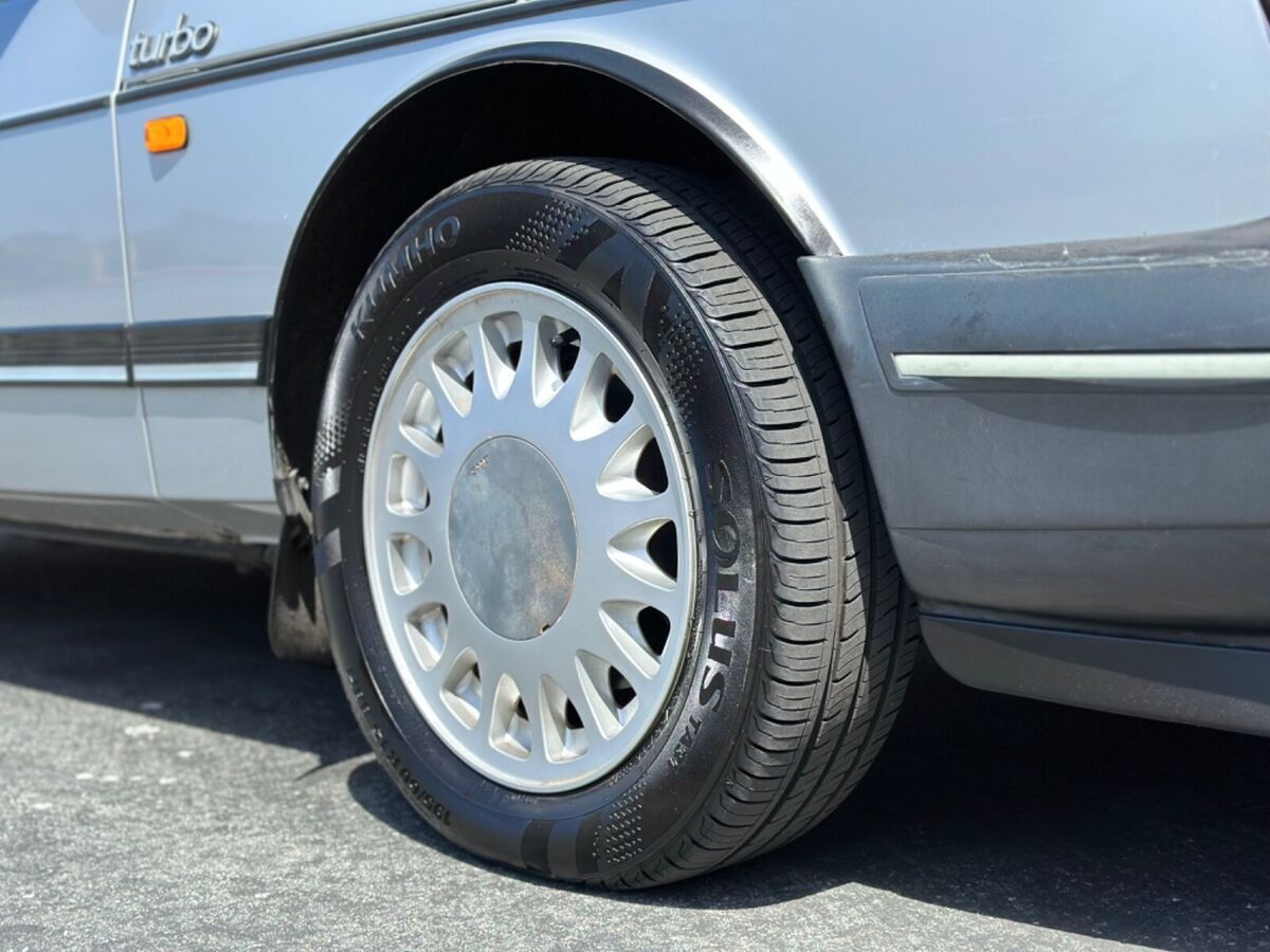 1987 Saab 900 - photo 12