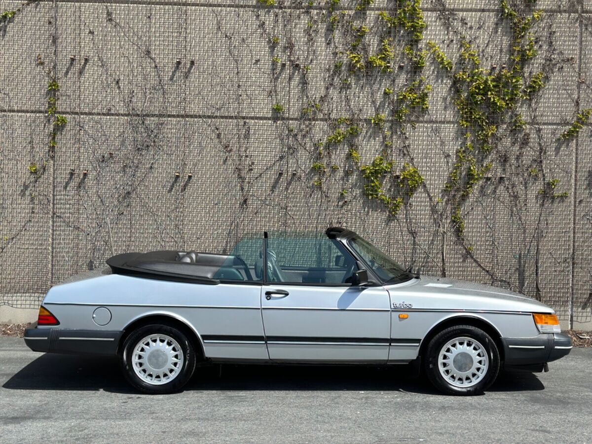 1987 Saab 900 - photo 8