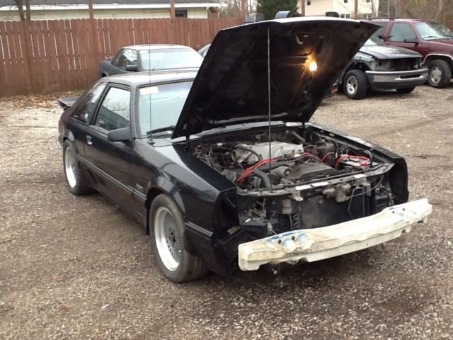 1987 Ford Mustang - photo 2