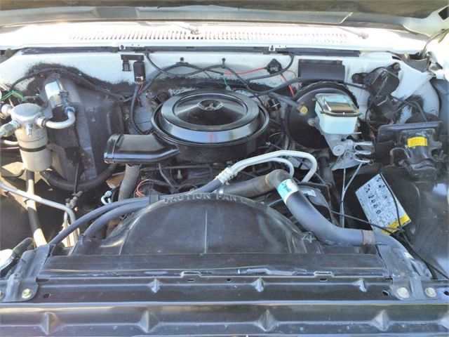 1987 Chevrolet Other Pickups Silverado Standard Cab Pickup 2-Door - photo 11
