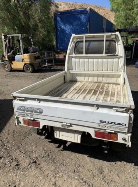 1987 Suzuki Carry All - 4-Speed - Four Wheel Drive Mini Truck - photo 4