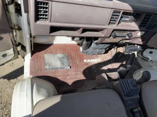 1987 Suzuki Carry All - 4-Speed - Four Wheel Drive Mini Truck - photo 9