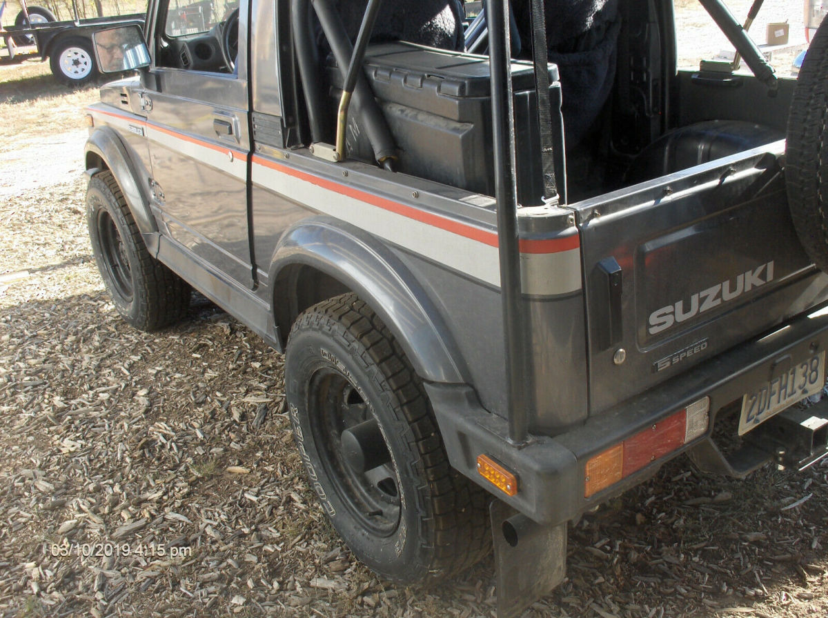 1987 Suzuki Samurai convertable - photo 11