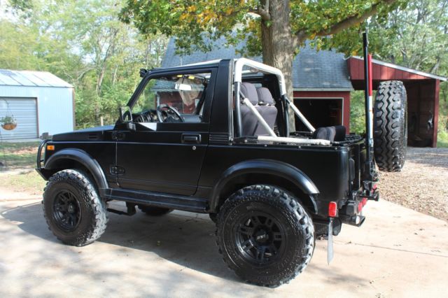 1987 Suzuki Samurai 4x4 extremely clean-No rust- Lots of upgrades runs great 1987 Suzuki Samurai
