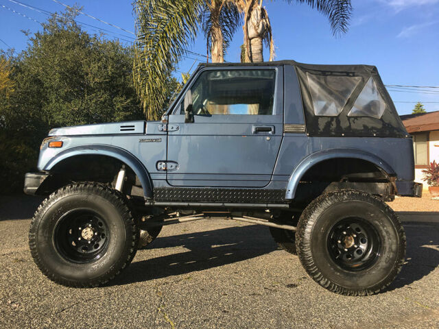 1987 Suzuki Samurai 4x4 Jeep Style coil spring conversion JP weber header cage 1987 Suzuki Samurai Soft top