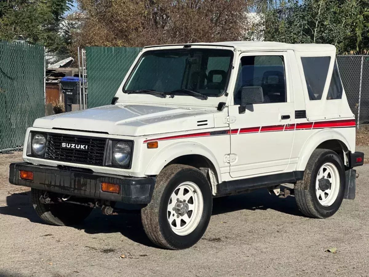 1987 Suzuki Samurai JX 93k Miles 1.3L 4 cylinder Transmission 1987 Suzuki Samurai