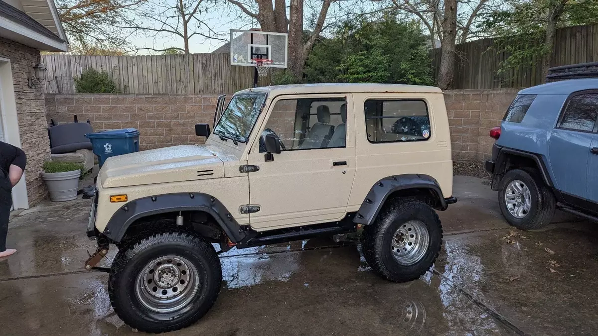 1987 Suzuki Samurai SUV Brown 1987 Suzuki Samurai