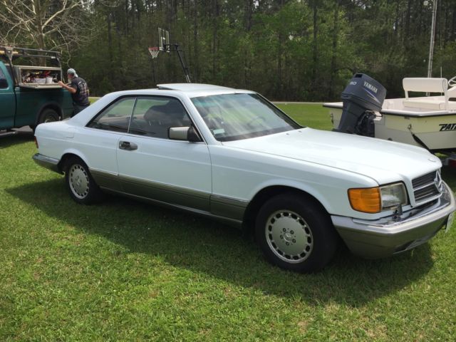 1987 SWEET MERCEDES BENZ 560 WHITE /BURGANDY INTERIOR/ PIMP THIS RIDE 1987 Mercedes-Benz 500-Series ES