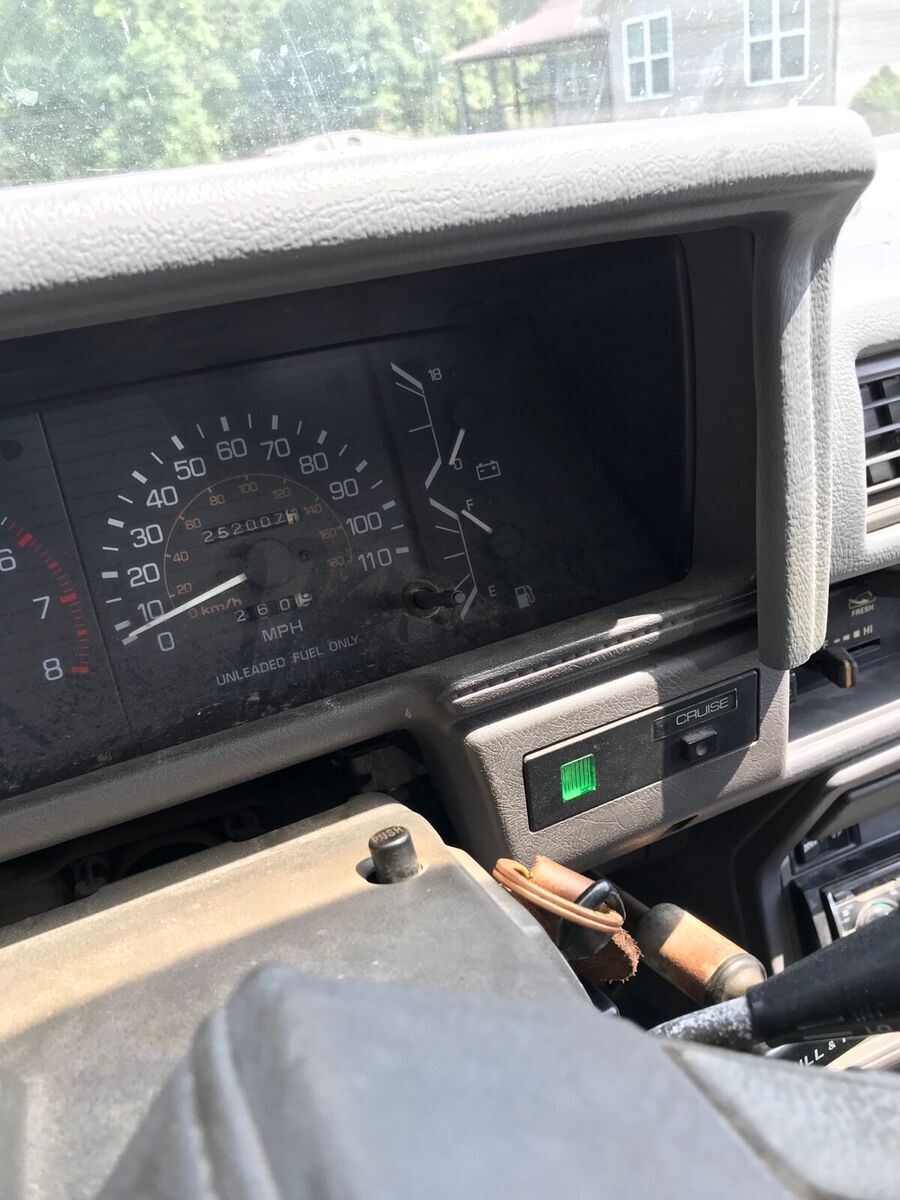 1987 Toyota 4Runner RN60 - photo 11