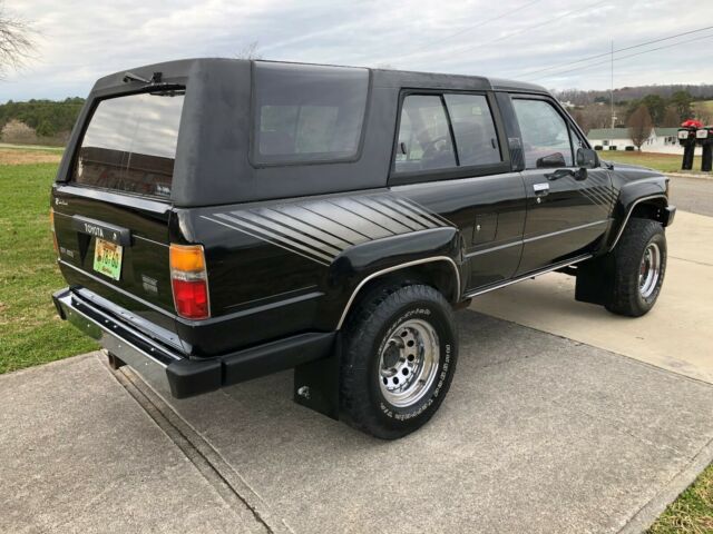 1987 Toyota 4Runner SR5 - photo 8