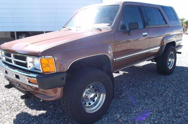 1987 Toyota 4Runner SR5 Brown with 22R Engine in Good Condition 19870000 Toyota 4Runner