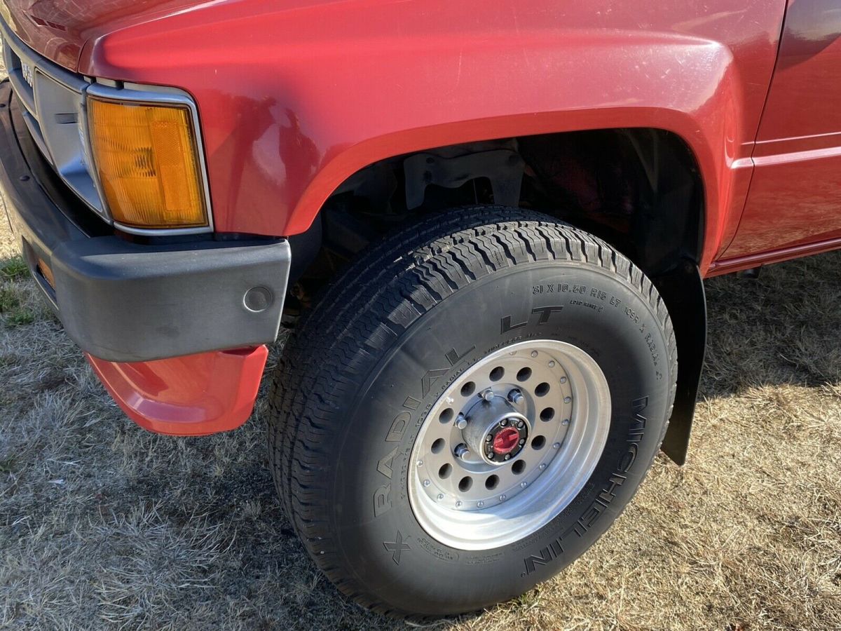 1987 Toyota 4Runner RN60 - photo 4