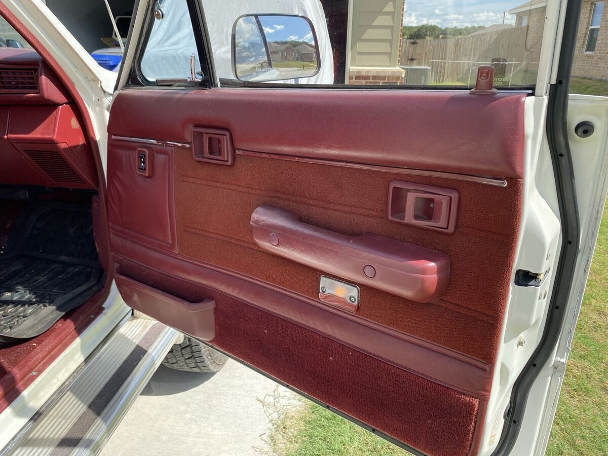 1987 Toyota 4Runner RN60 - photo 11