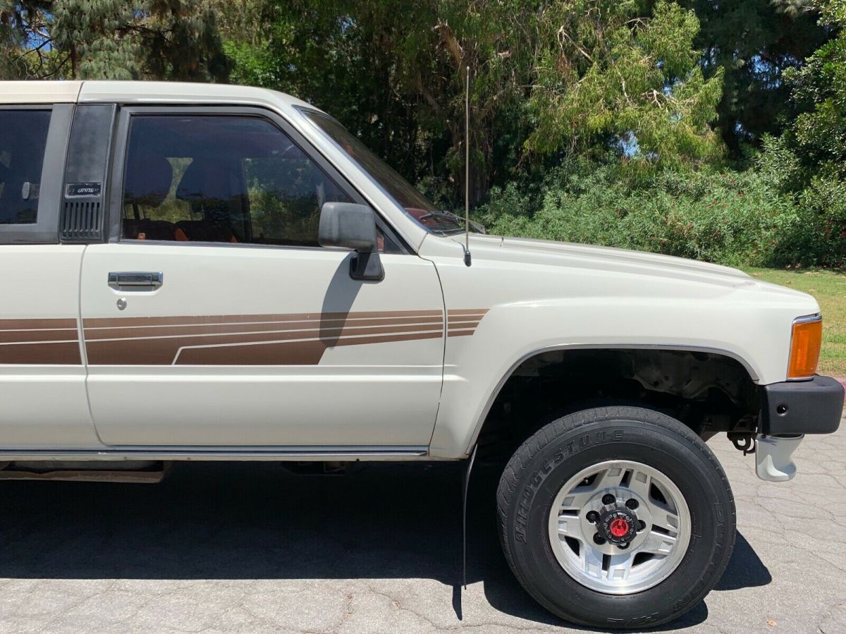 1987 Toyota 4Runner - photo 12