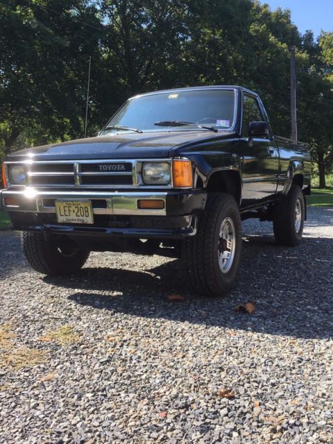 1987 Toyota Pickup - photo 3